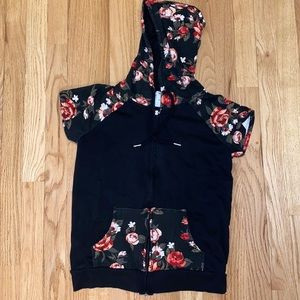 *BRAND NEW* sweater